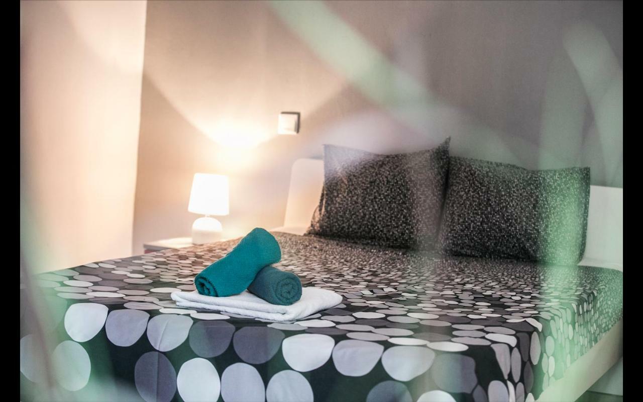 Cismigiu Garden Studio Apartman Bukarest Kültér fotó