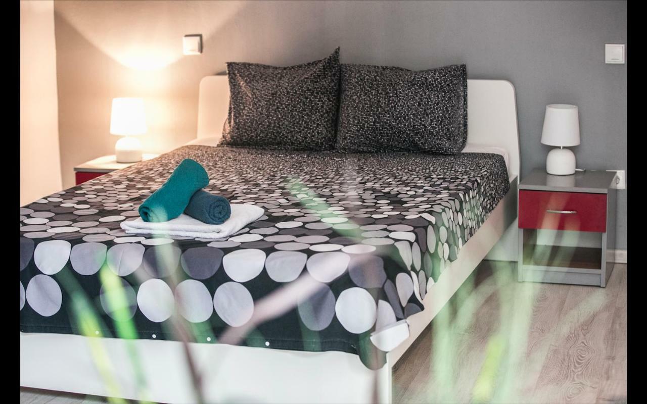 Cismigiu Garden Studio Apartman Bukarest Kültér fotó