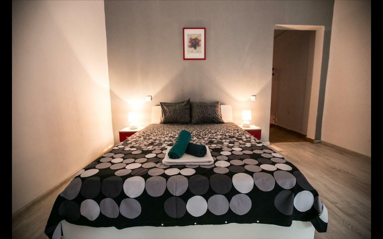 Cismigiu Garden Studio Apartman Bukarest Kültér fotó