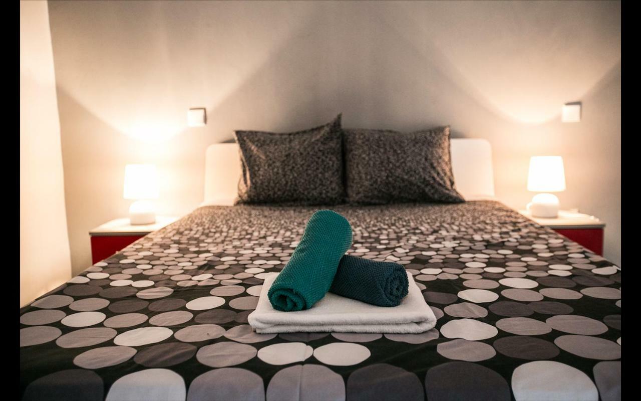 Cismigiu Garden Studio Apartman Bukarest Kültér fotó