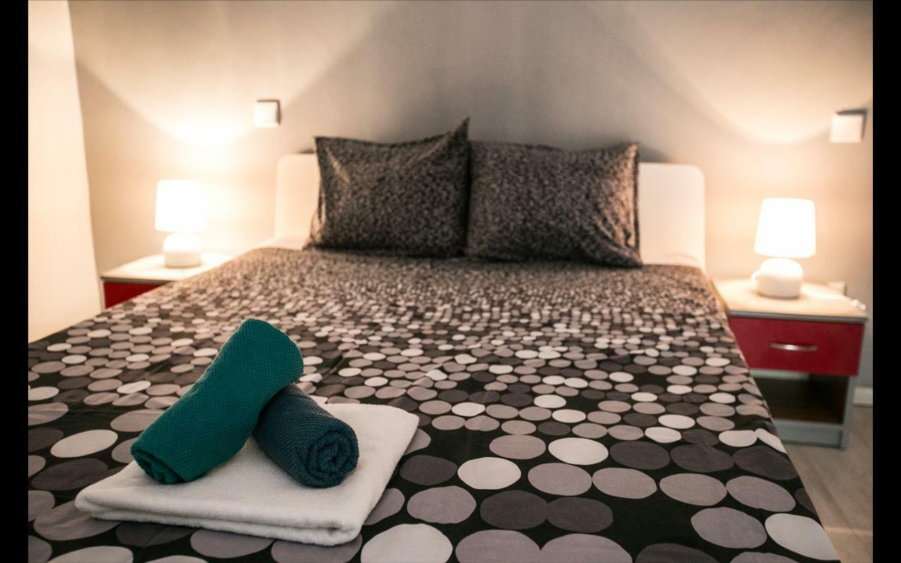 Cismigiu Garden Studio Apartman Bukarest Kültér fotó