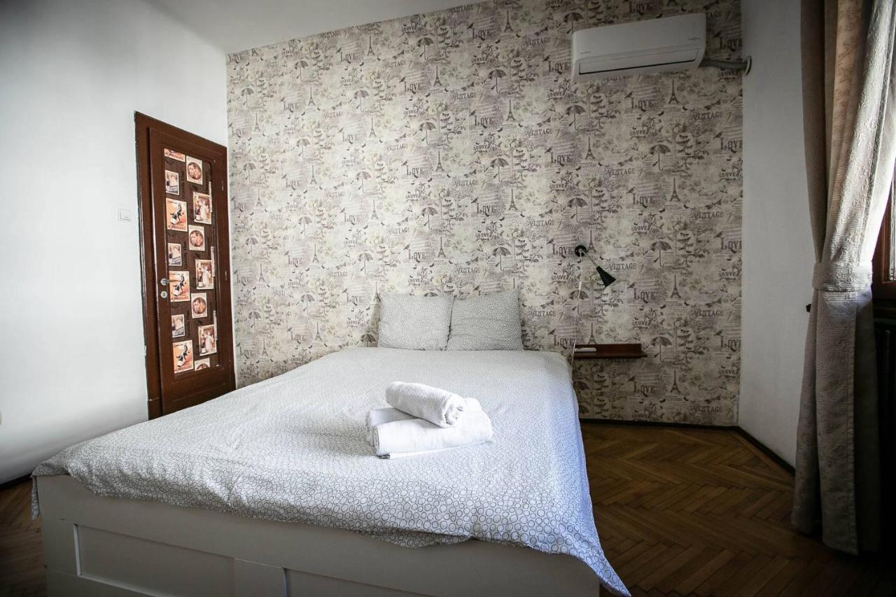 Cismigiu Garden Studio Apartman Bukarest Kültér fotó