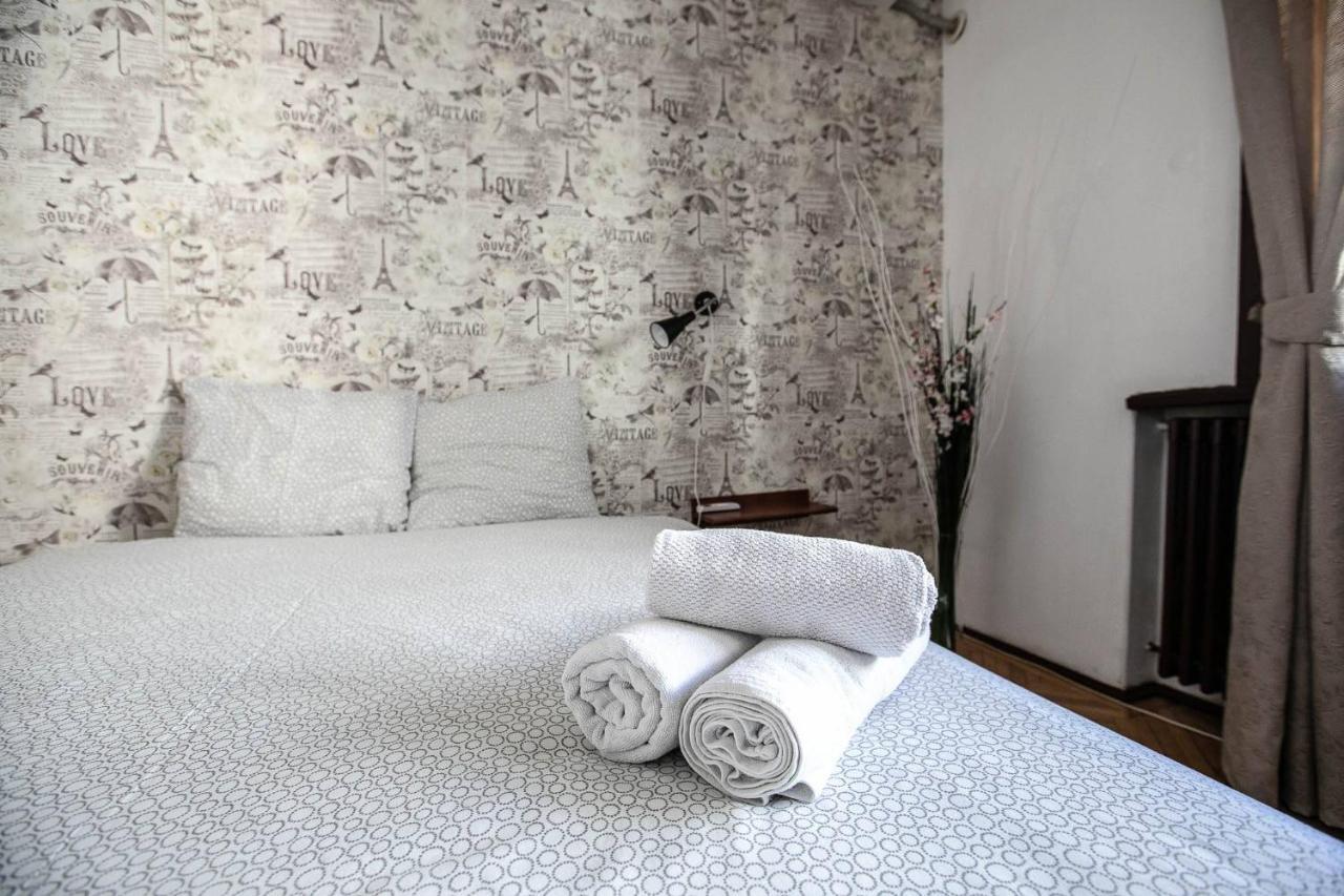 Cismigiu Garden Studio Apartman Bukarest Kültér fotó